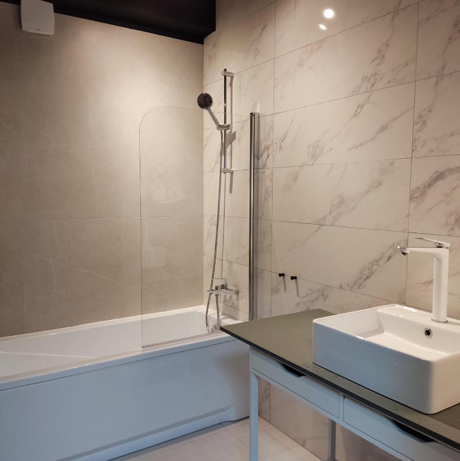 Apartament Milion Rynek Sienny Stare Miasto Bulwary Apartamenty No 1 슈체친 외부 사진