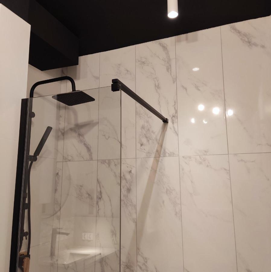 Apartament Milion Rynek Sienny Stare Miasto Bulwary Apartamenty No 1 슈체친 외부 사진